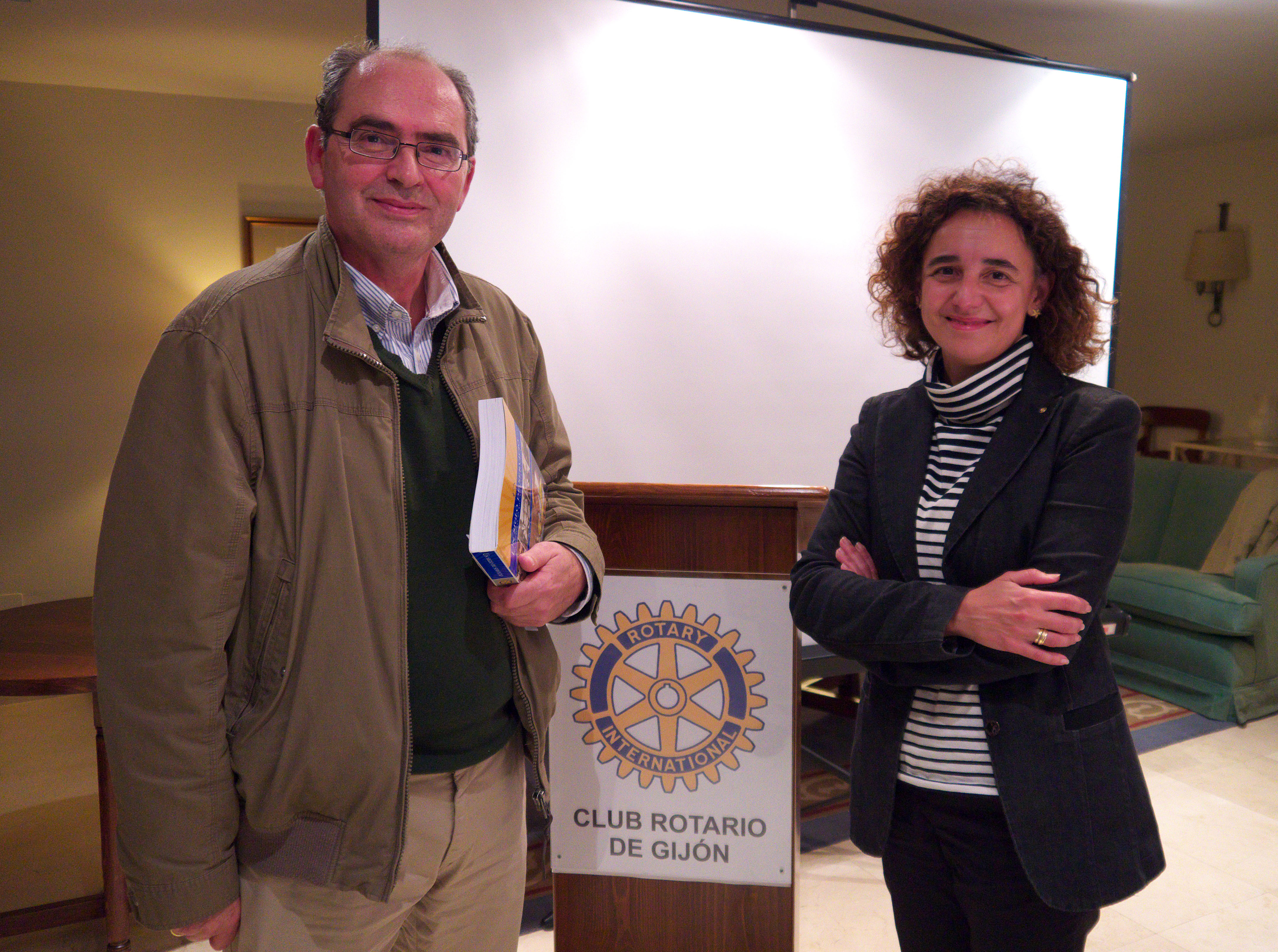 Charla Juan Carlos Villaverde Amieva