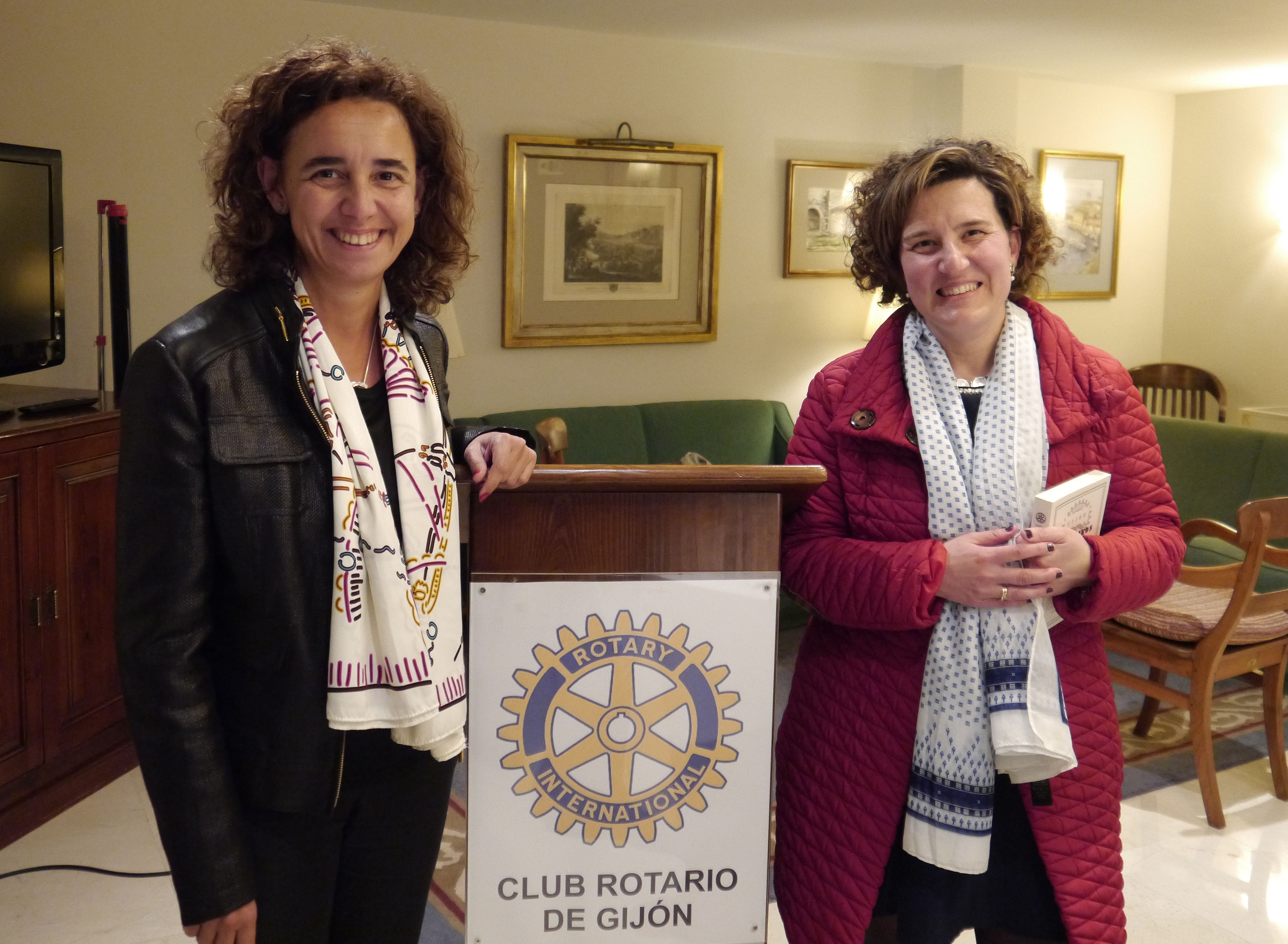 Charla Natalia Roces 2014-05-26