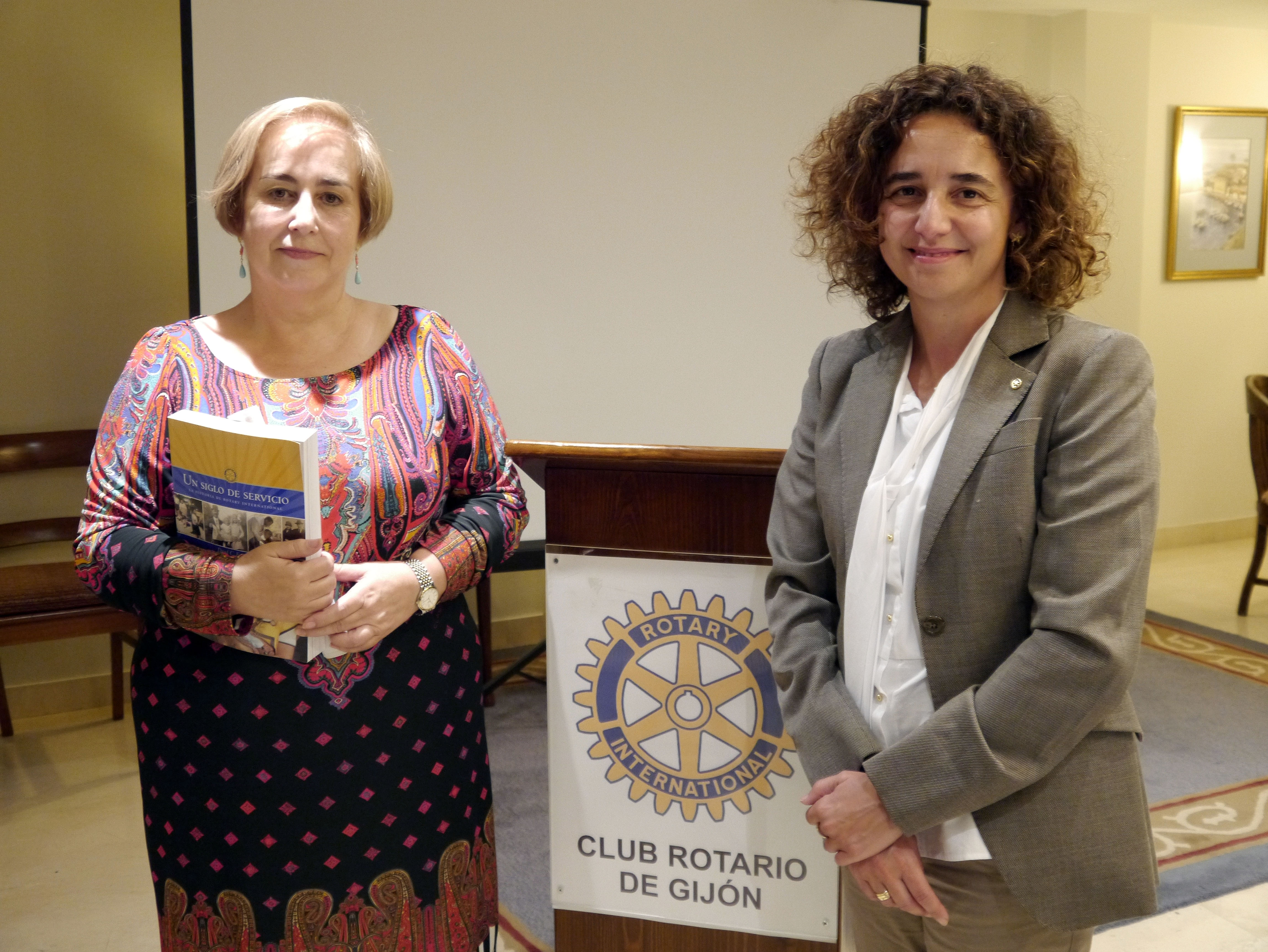 Charla Rosa Aza